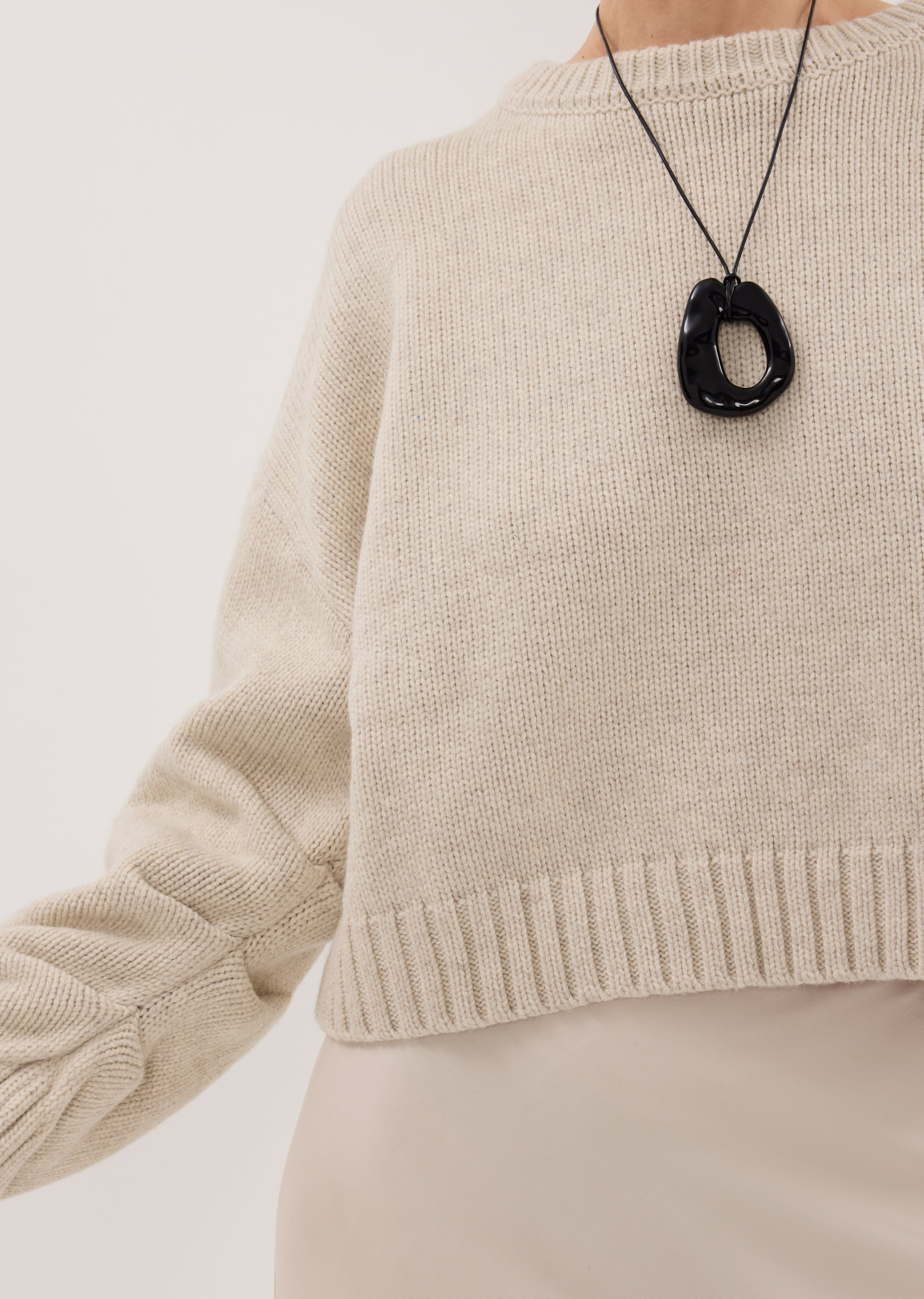 AMY CHALK CREW NECK KNIT JUMPER