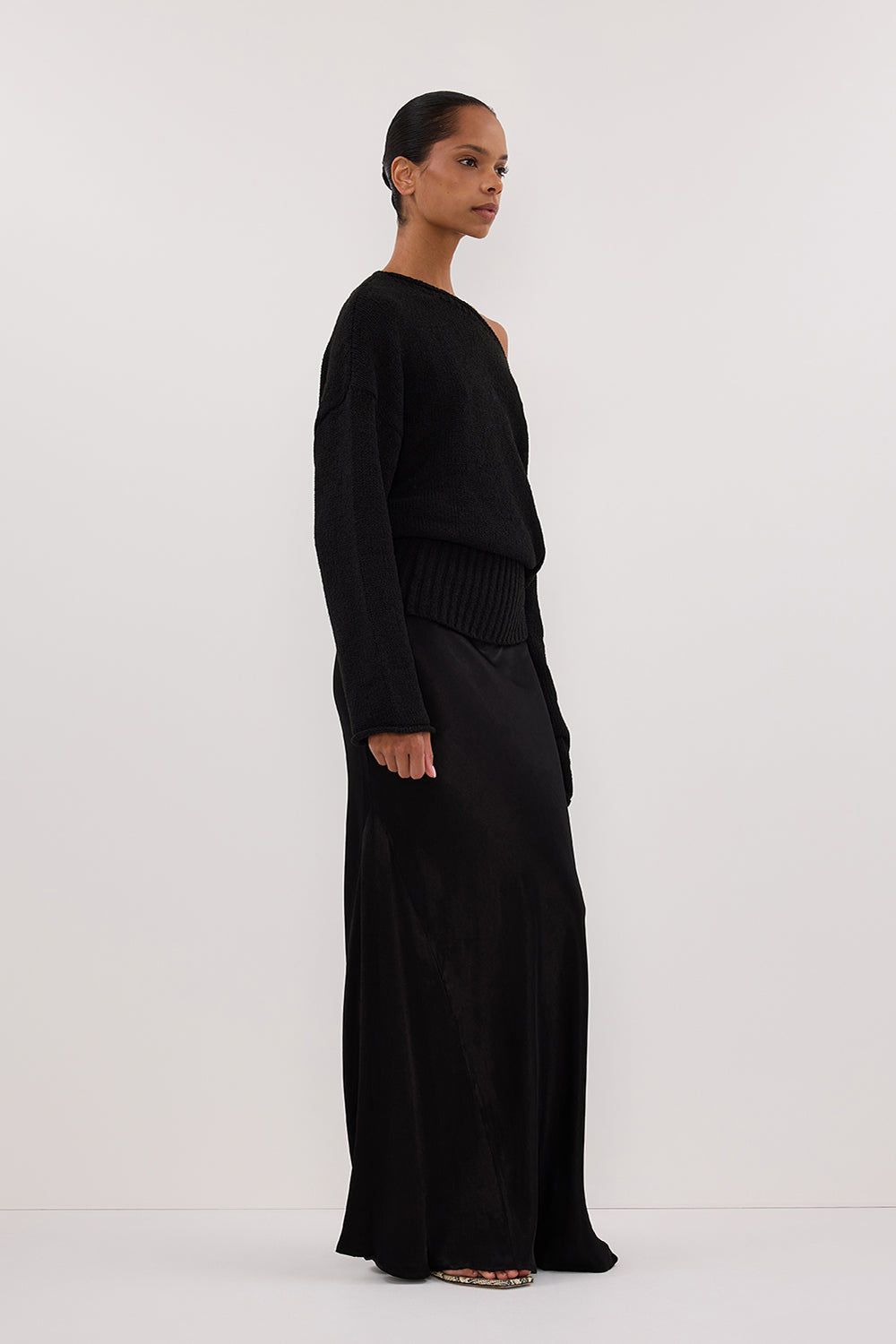 JULES BLACK LONG SLEEVE KNIT TOP