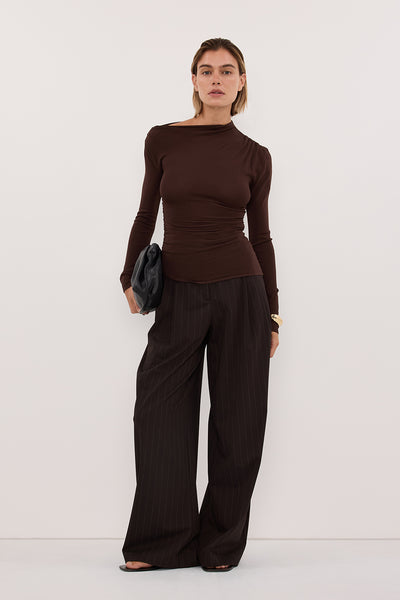 ARIEL CHOC LONG SLEEVE KNIT TOP – DISSH