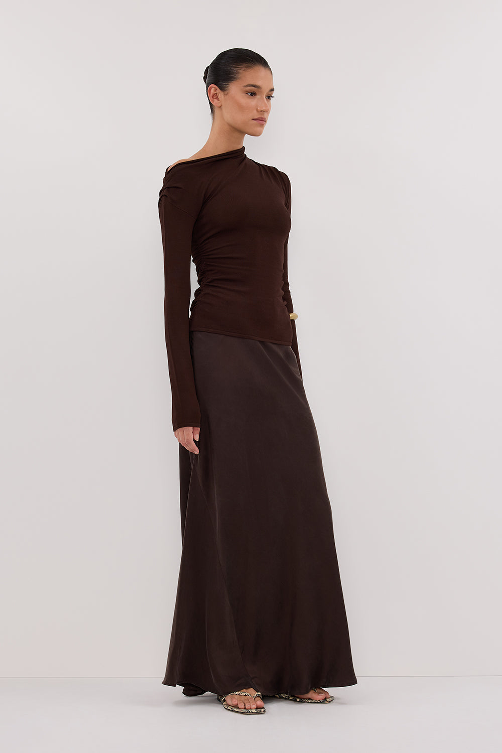 ARIEL CHOC LONG SLEEVE KNIT TOP