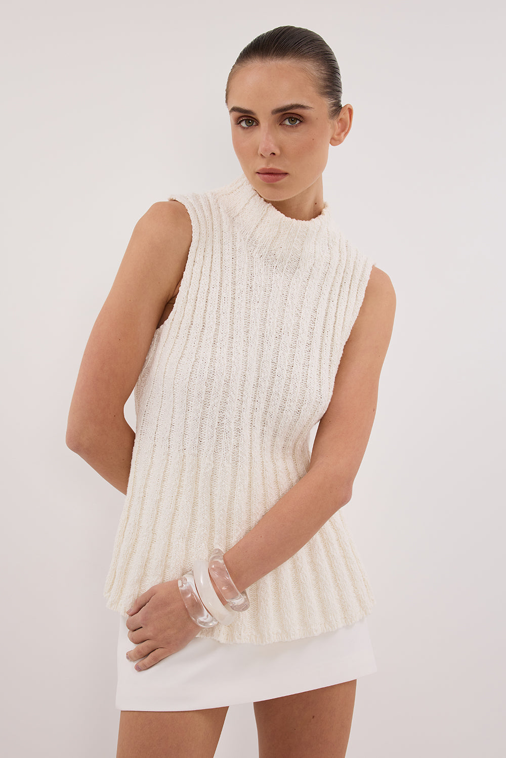 VERO OFF WHITE KNIT TOP