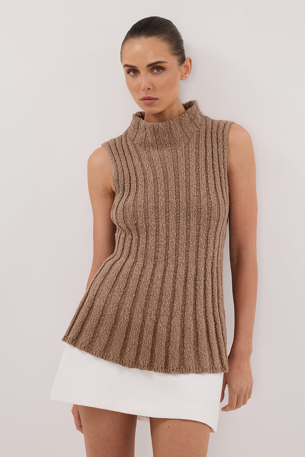 VERO TAN KNIT TOP