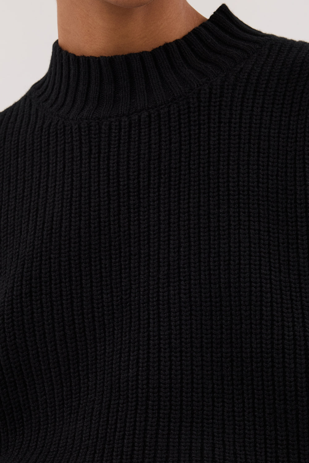 ARO BLACK KNIT TOP