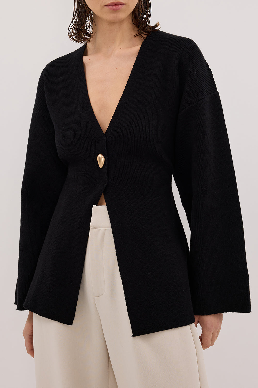 SCOUT BLACK LONG SLEEVE KNIT TOP