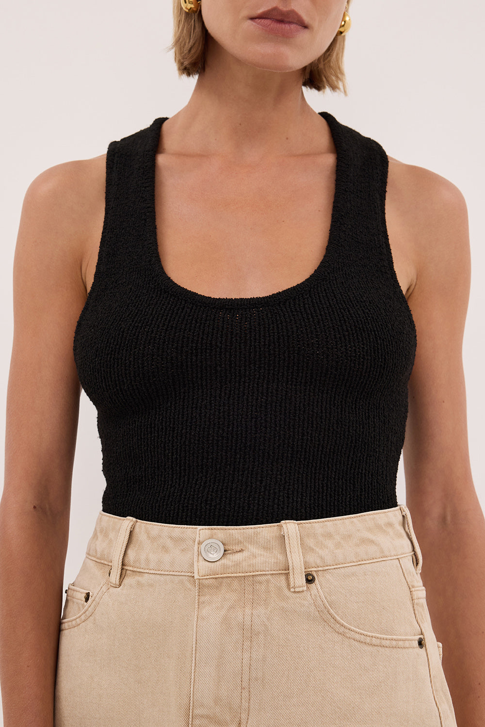 ASPEN BLACK SLEEVELESS RACER KNIT TOP