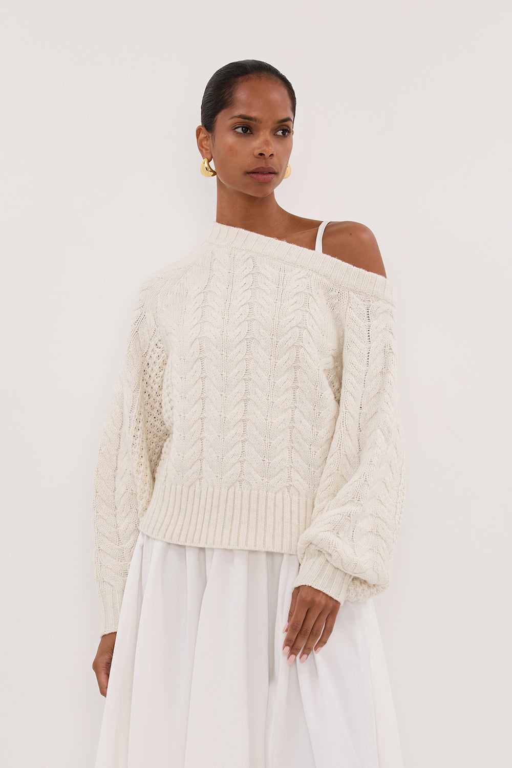 TOM CREAM ASSYM KNIT JUMPER – DISSH