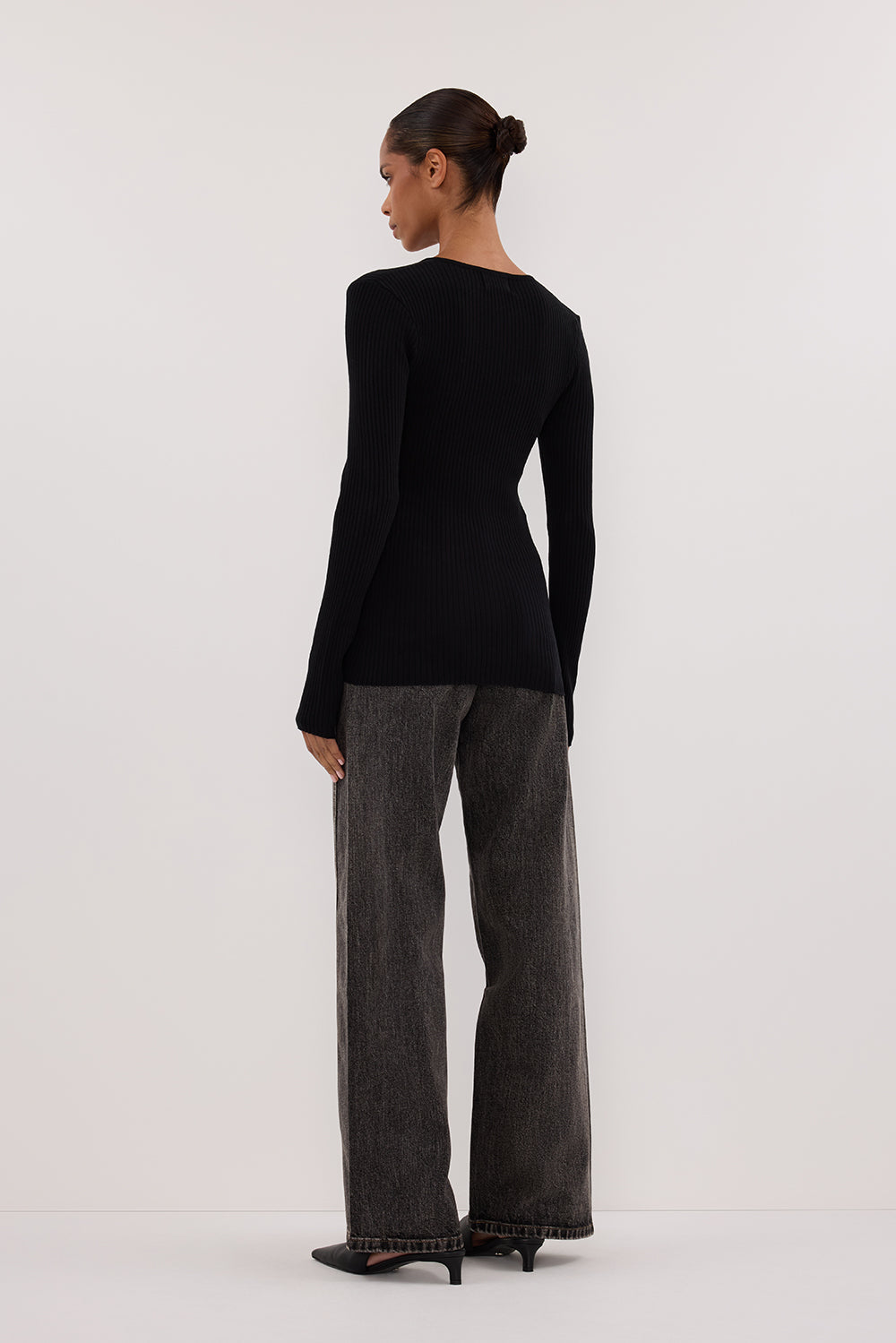 AMBER BLACK LONG SLEEVE KNIT CARDIGAN