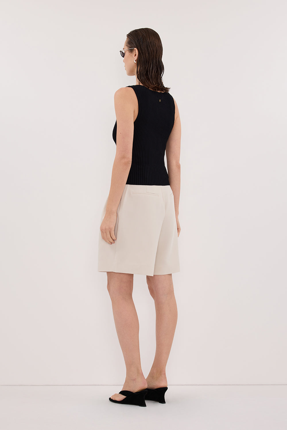 SIERRA BLACK KNIT TOP