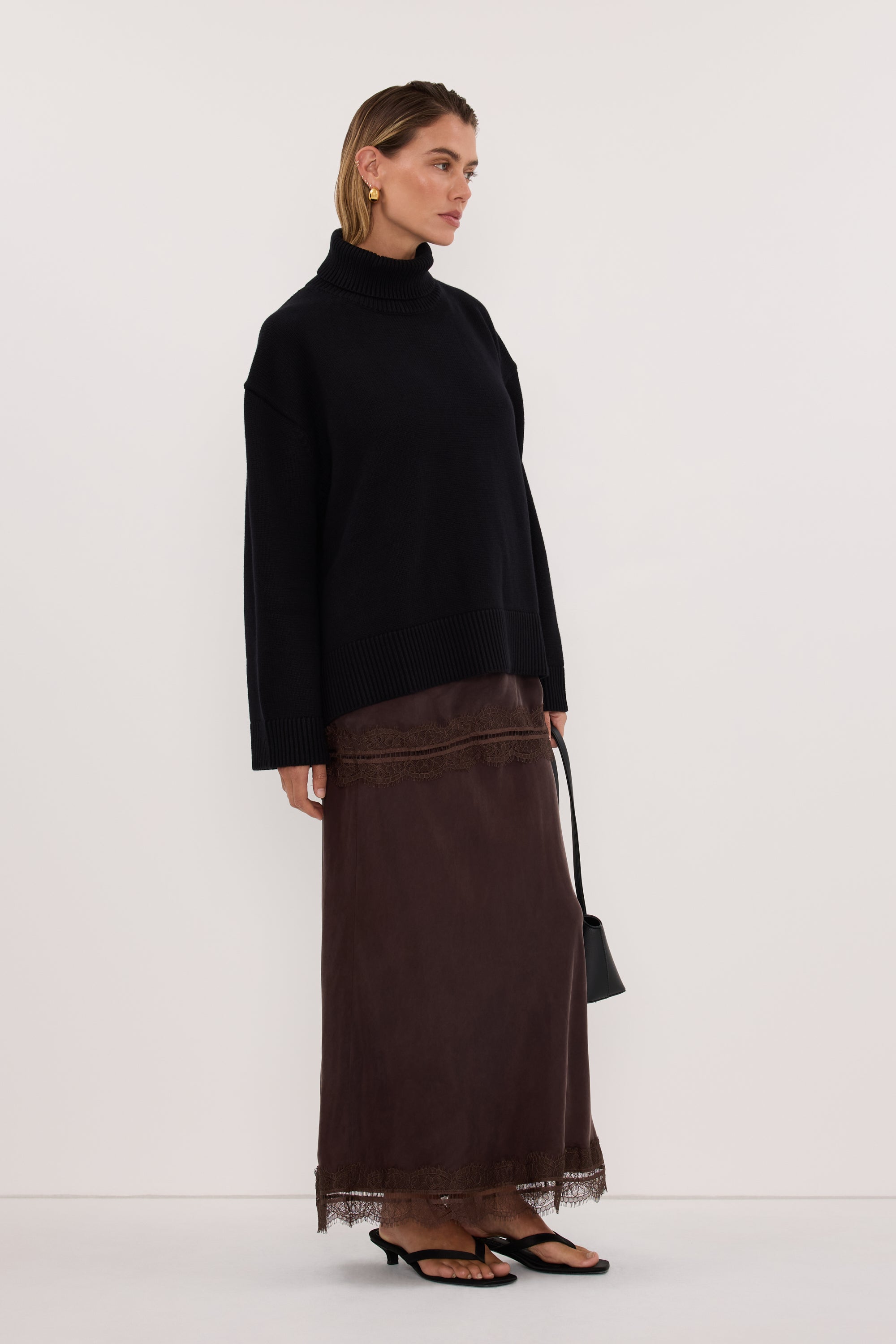 ELLA BLACK TURNBACK NECK KNIT JUMPER