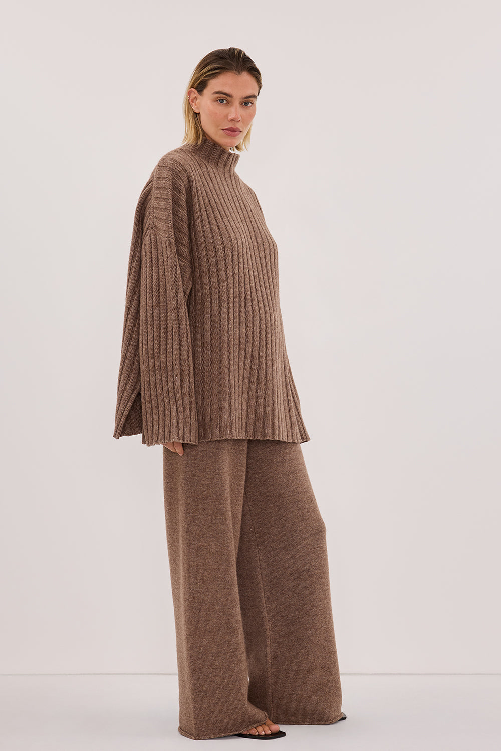 TUCSON MOCHA HIGH NECK KNIT JUMPER