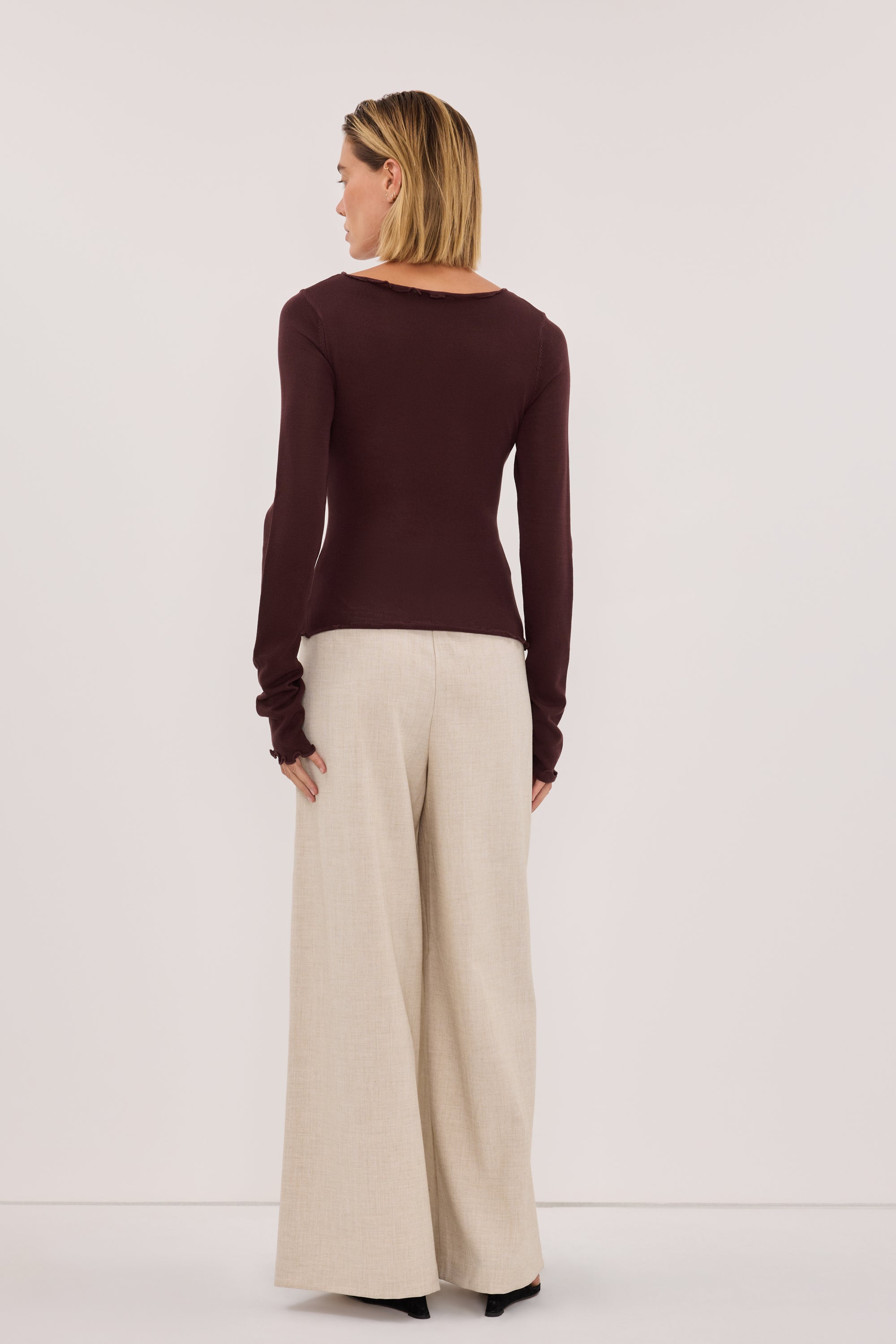 BLAKE PLUM LONG SLEEVE BOAT NECK KNIT TOP