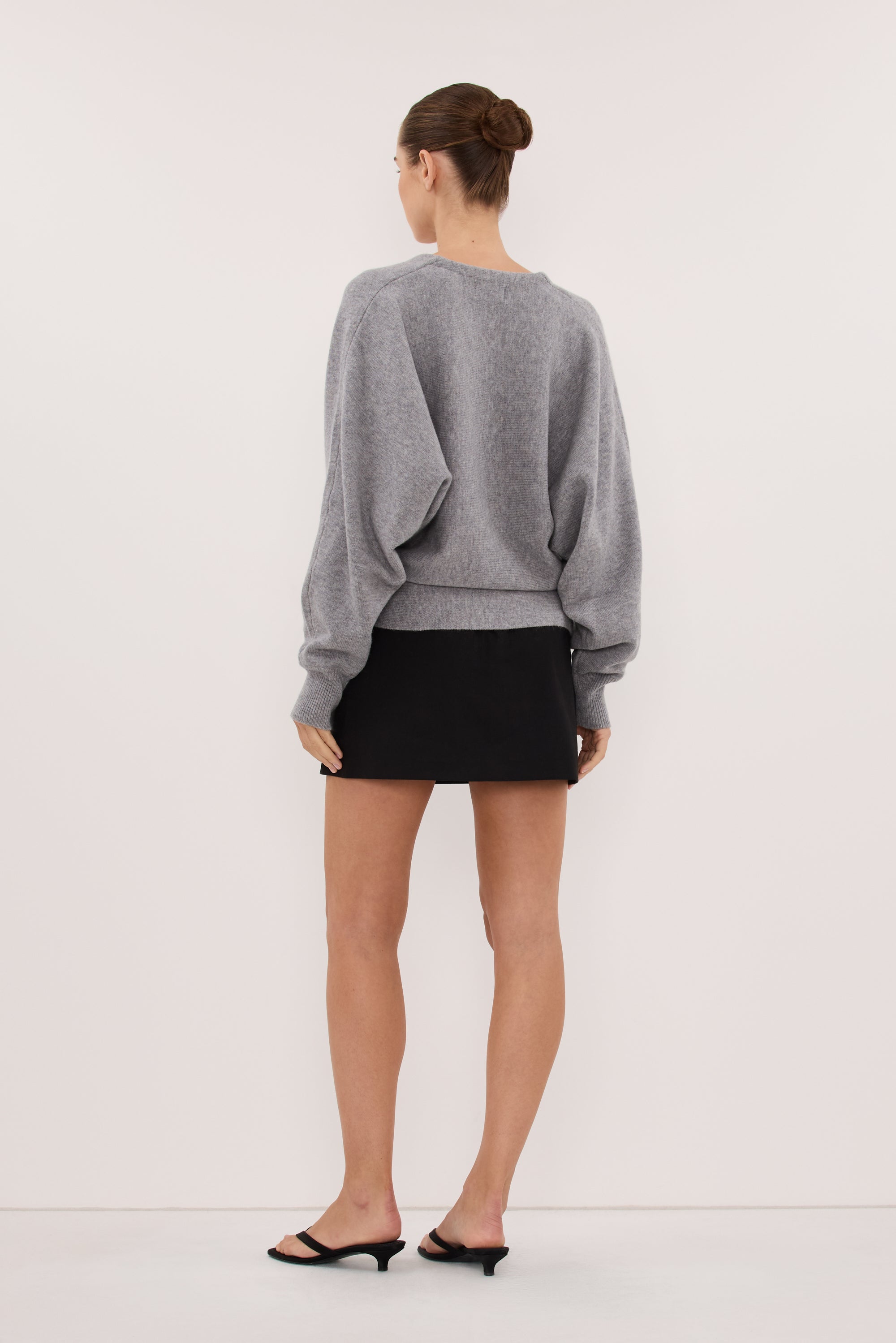 LUMI GREY MARLE V NECK MERINO KNIT JUMPER