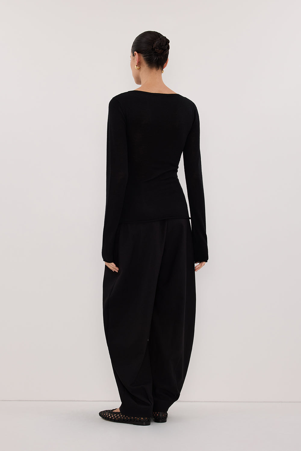 IVY BLACK MERINO LS TOP – DISSH