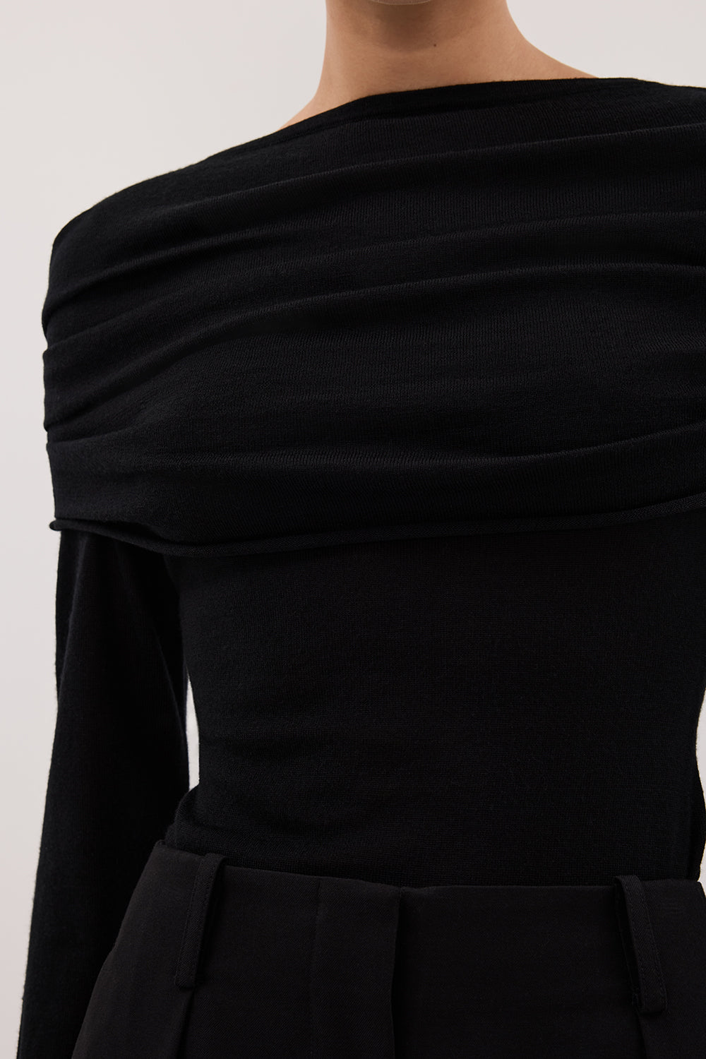 IVY BLACK MERINO LS TOP – DISSH