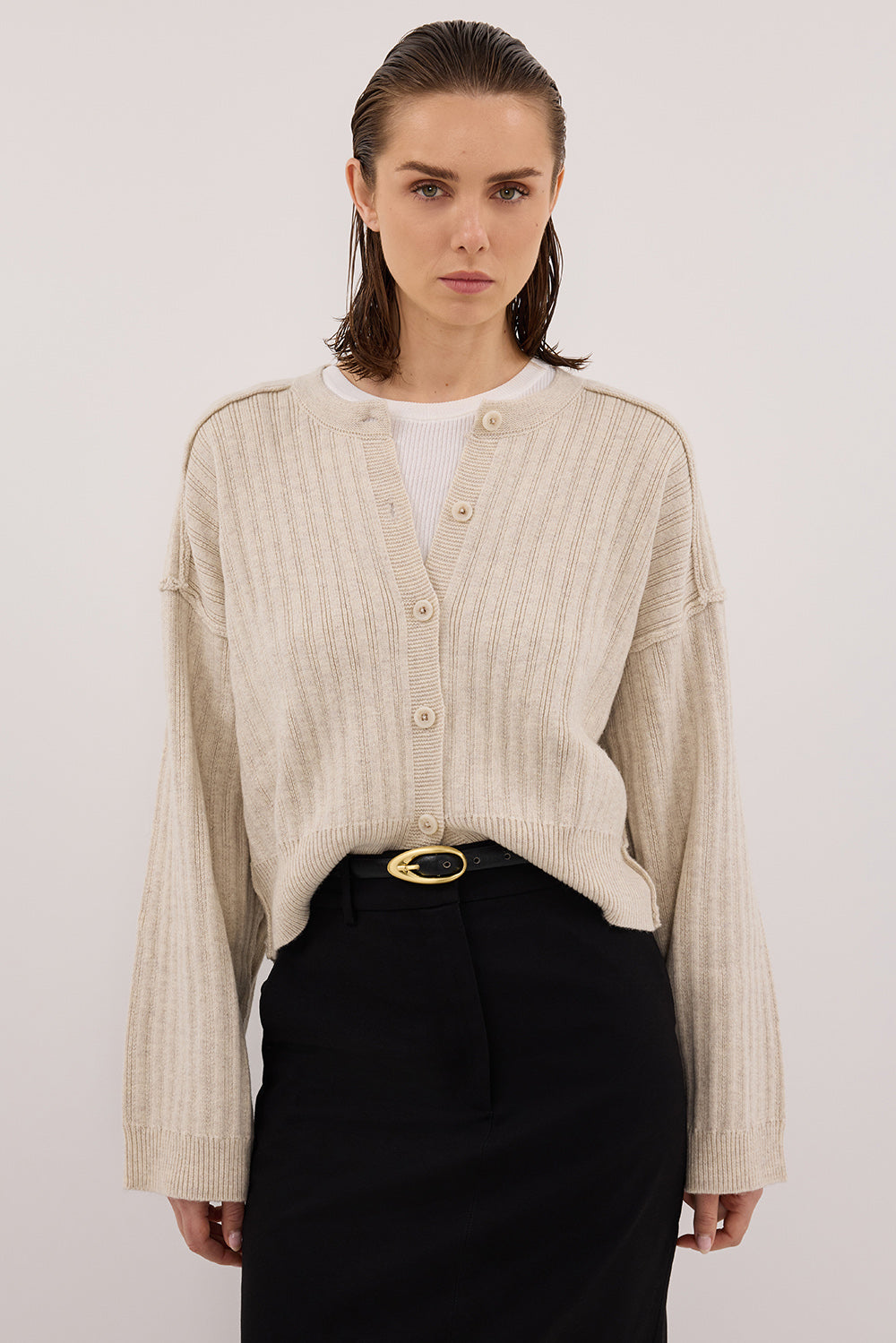 DAHLIA CHALK KNIT CARDIGAN – DISSH