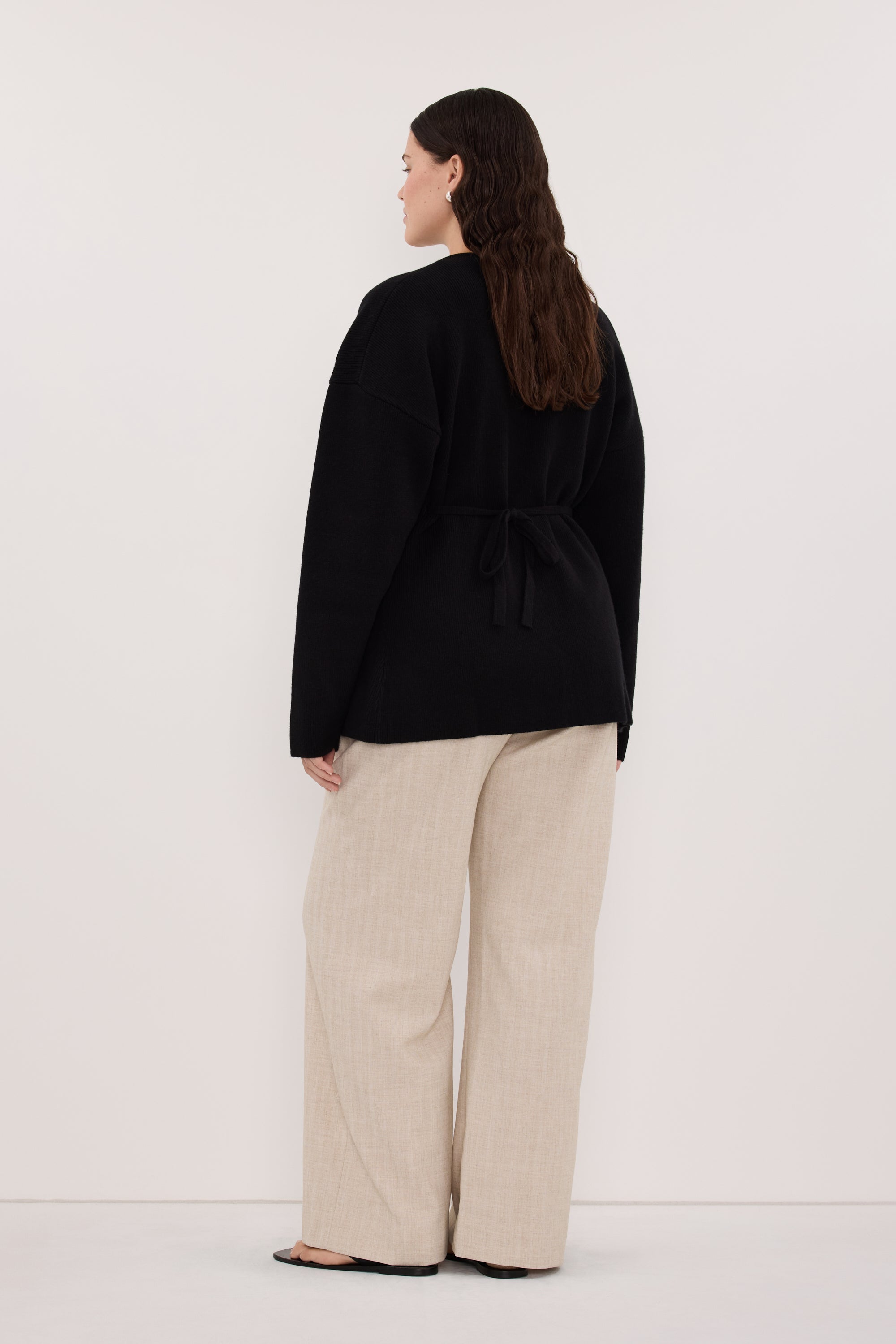 トップス Oblada MARTHA CARDIGAN MARTHA BLACK CINCHED CARDIGAN – DISSH