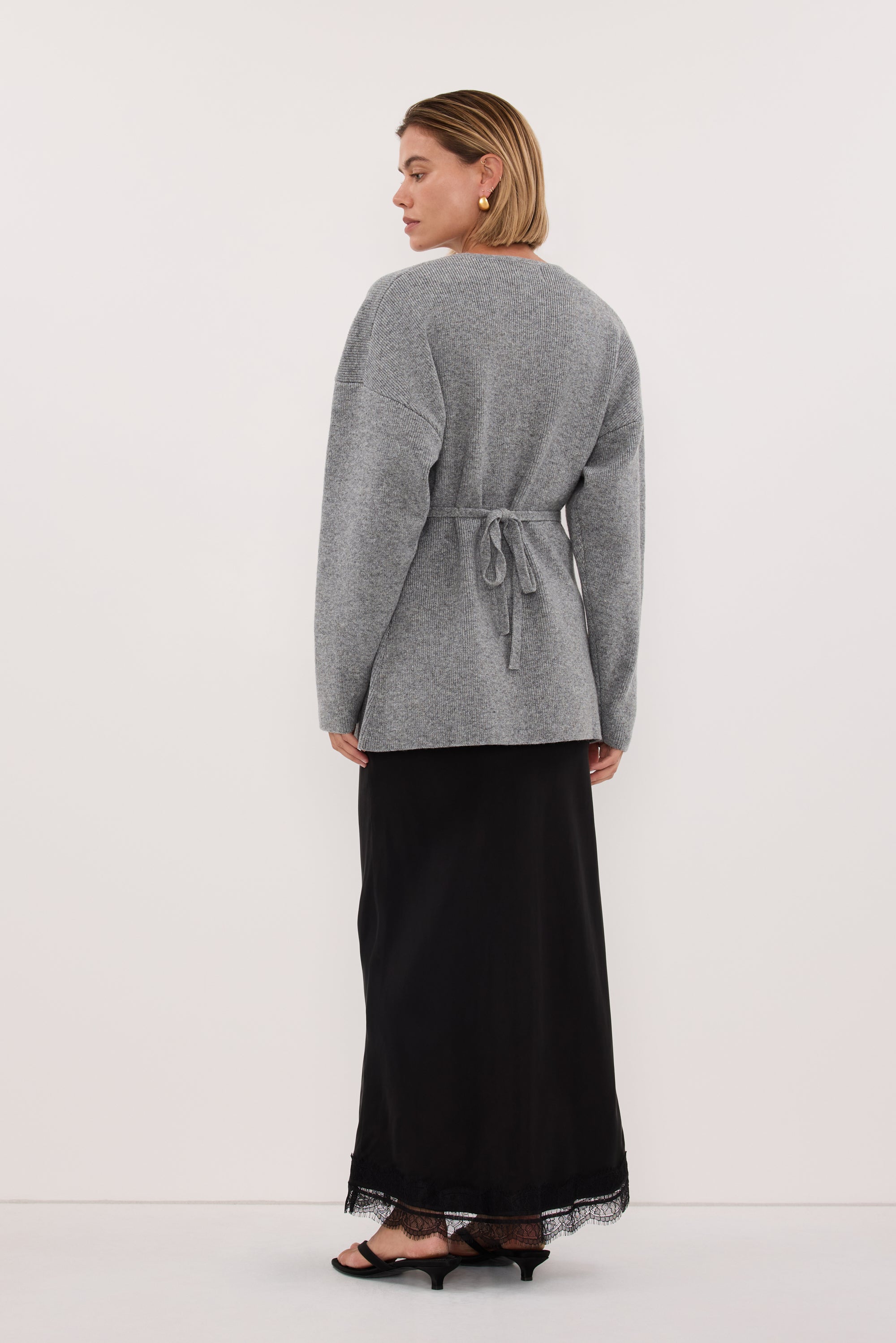 MARTHA GREY MARLE CINCHED CARDIGAN – DISSH