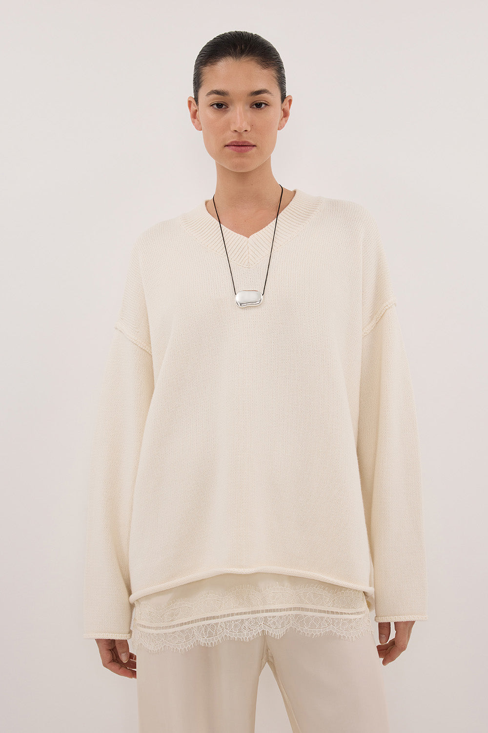 FLINT CREAM V NECK KNIT JUMPER – DISSH