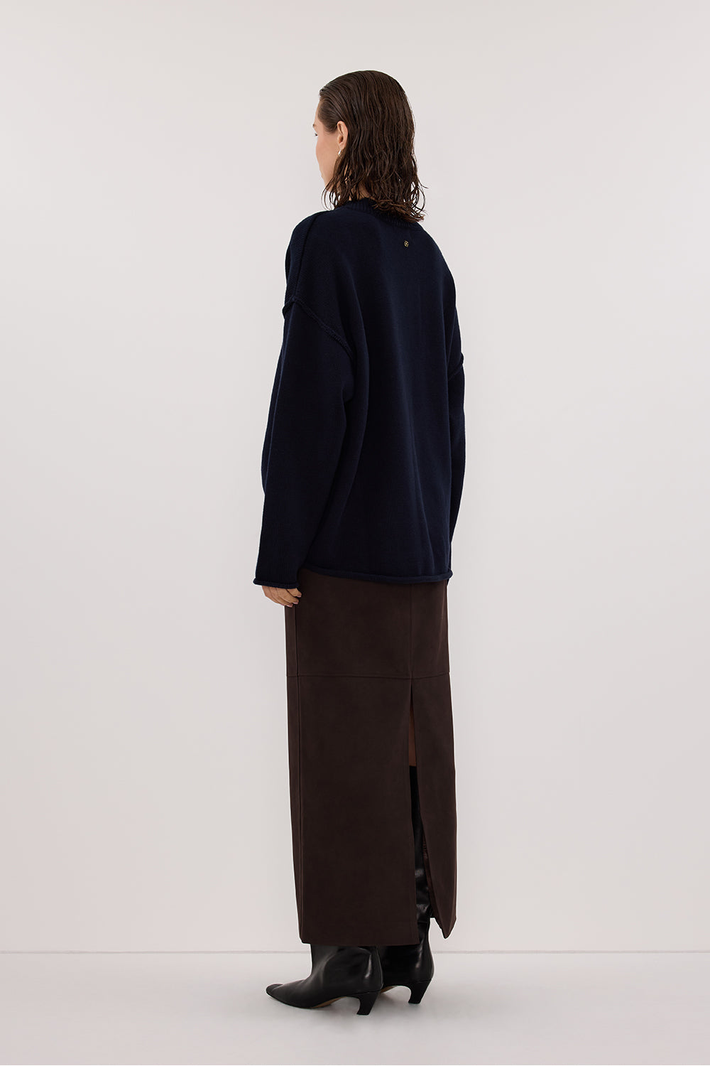 FLINT INK V NECK KNIT JUMPER