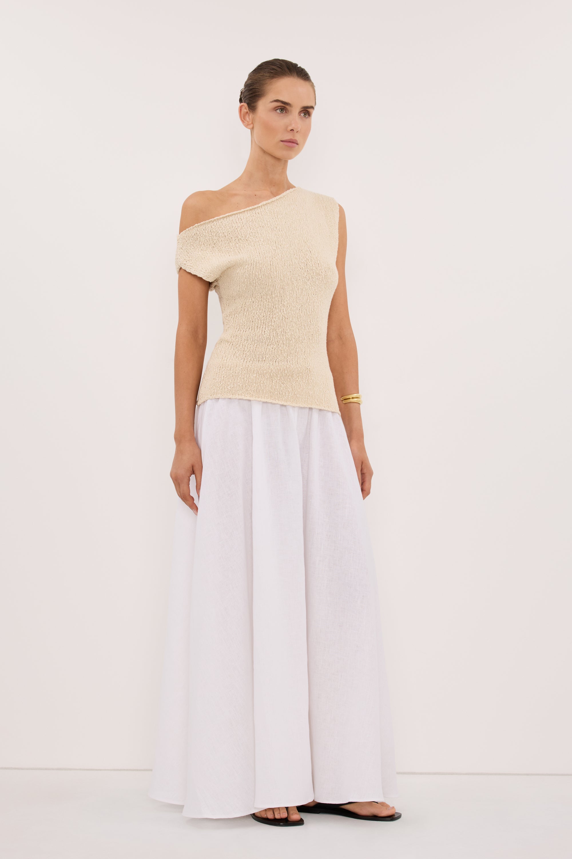 DINA NATURAL COTTON ASYM KNIT TOP