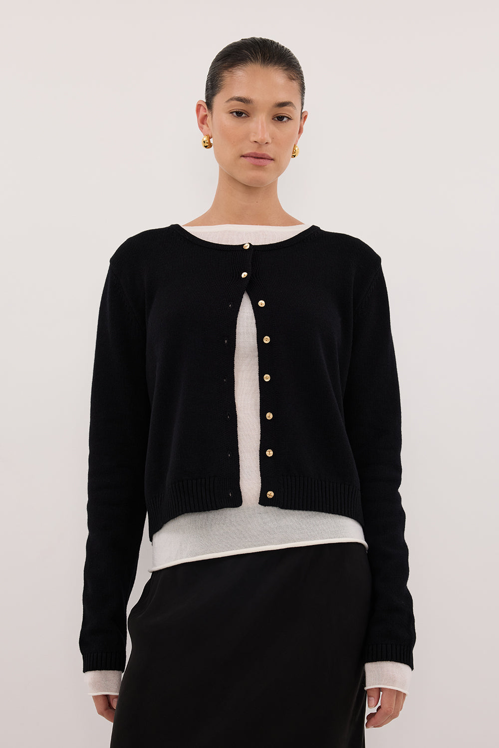 LISE BLACK LIGHT KNIT CARDIGAN – DISSH