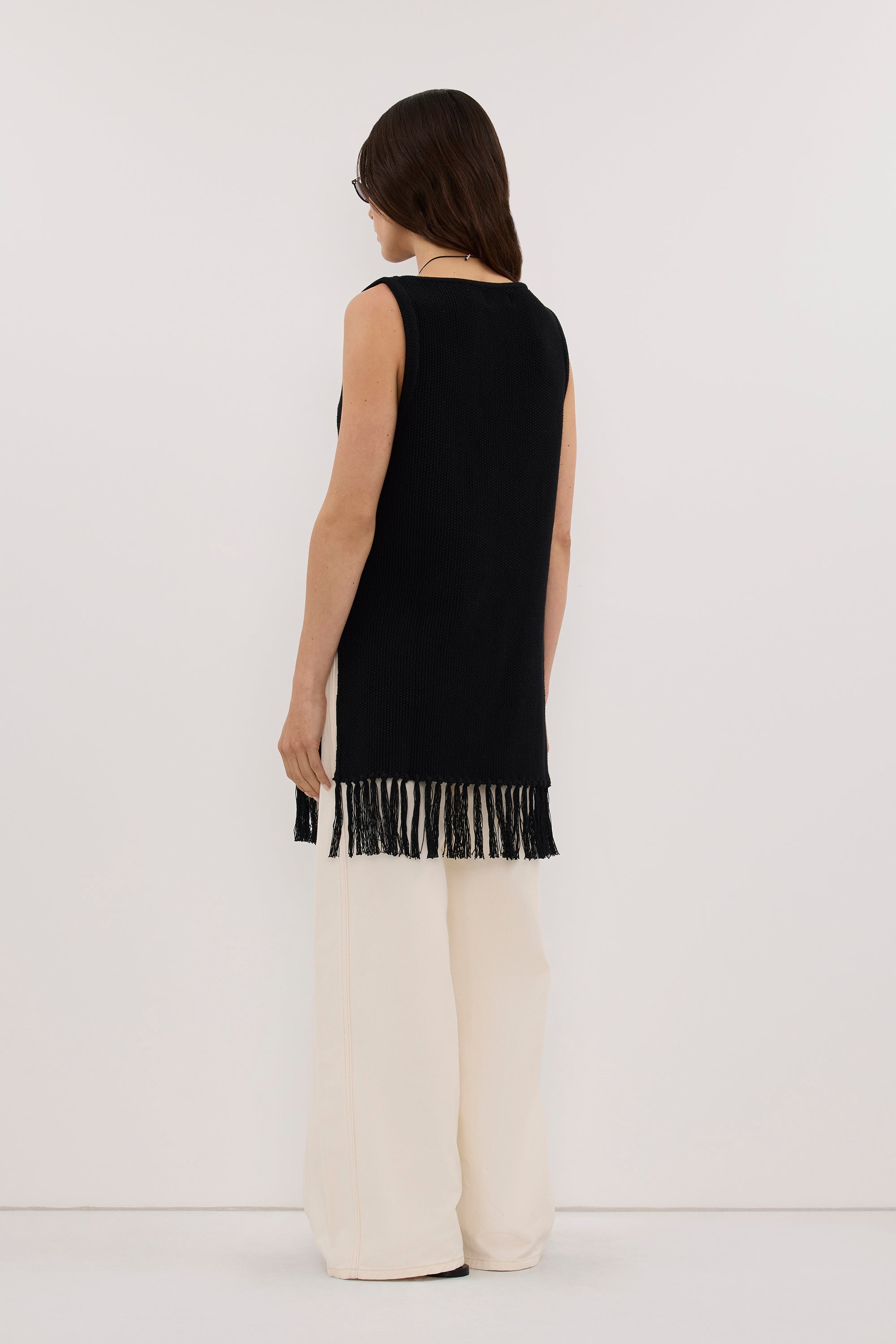 BENETTE BLACK FRINGE TUNIC TOP