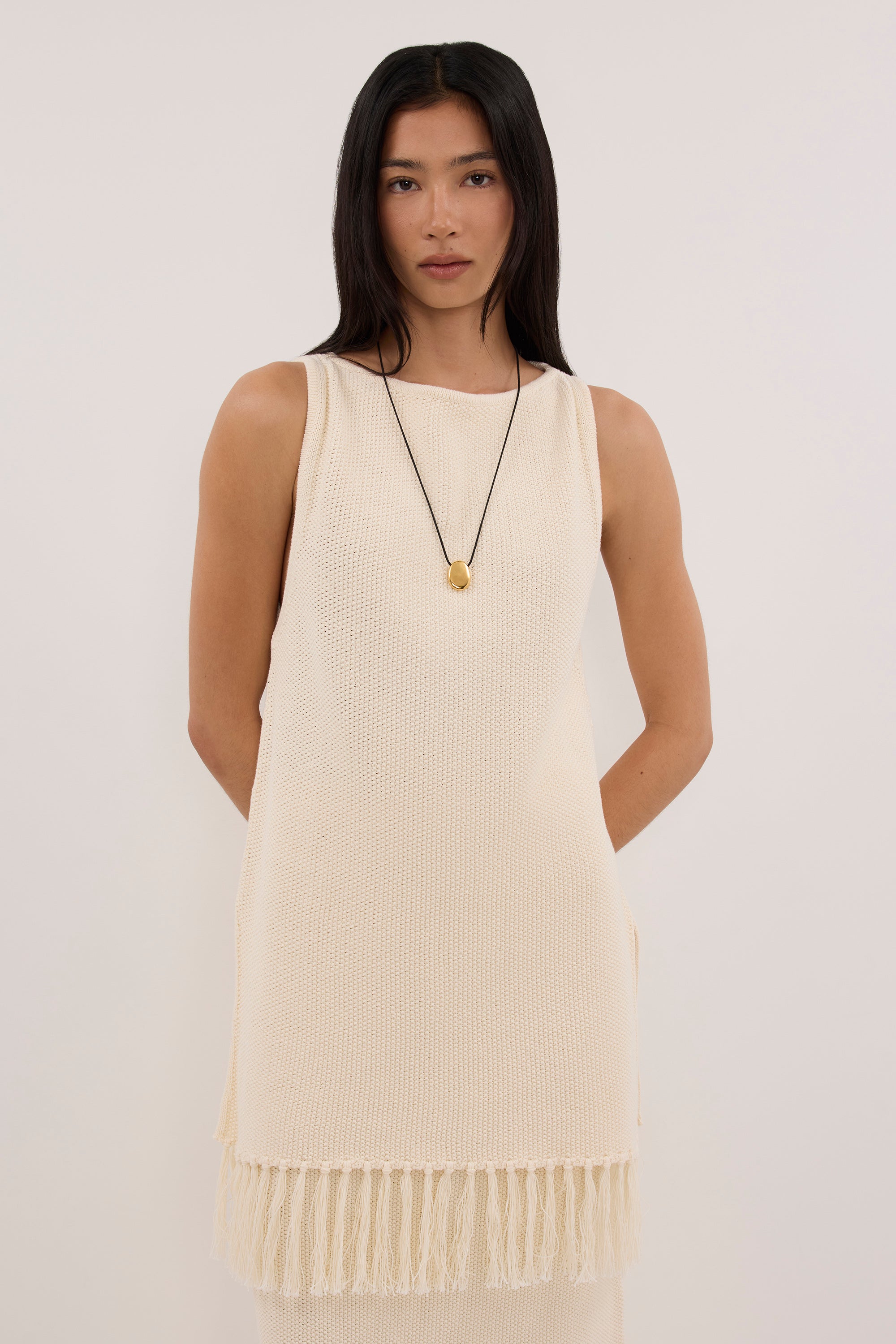 BENETTE NATURAL FRINGE TUNIC TOP