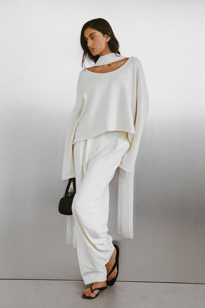 Anaya wearing MARTA CREAM KNIT LIGHTWEIGHT JUMPER