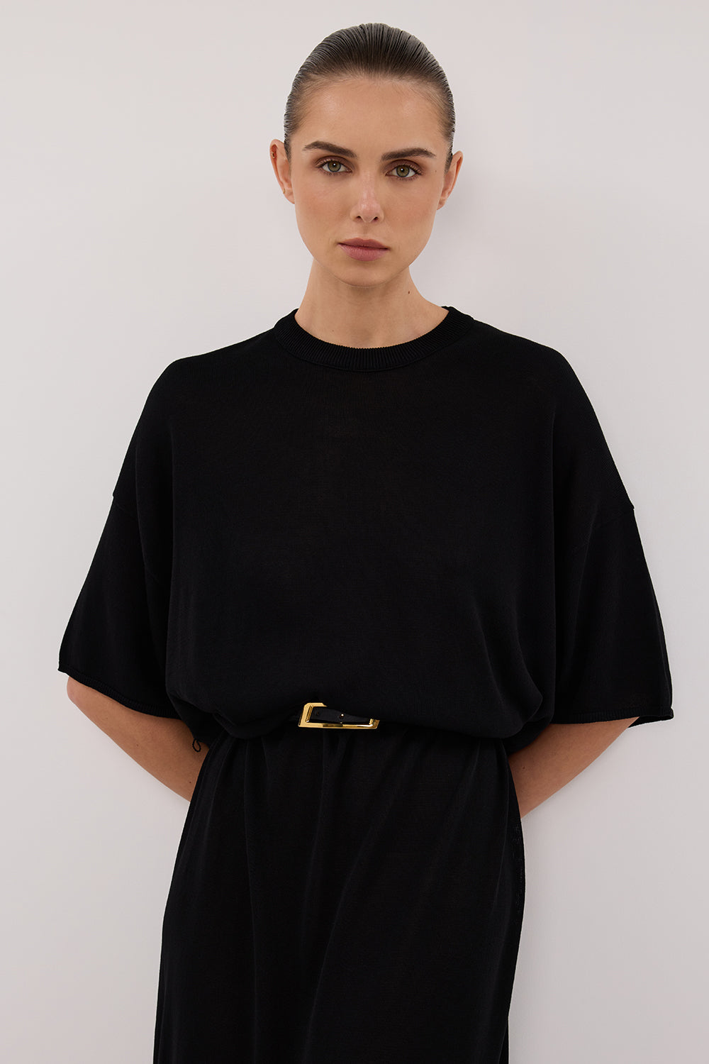 JACKI BLACK OVERSIZED SLEEVED KNIT MAXI DRESS JACKI BLACK OVERSIZED SLEEVED KNIT MAXI DRESS