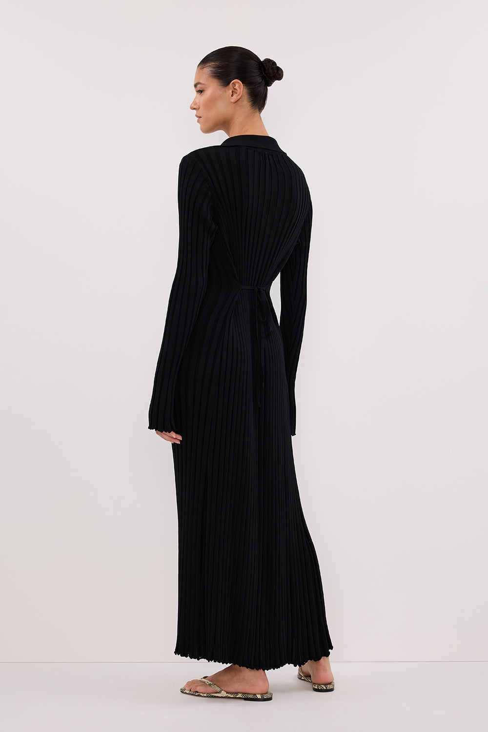 HAL BLACK LONG SLEEVE MIDI DRESS DISSH HAL BLACK LONG SLEEVE MIDI DRESS DISSH