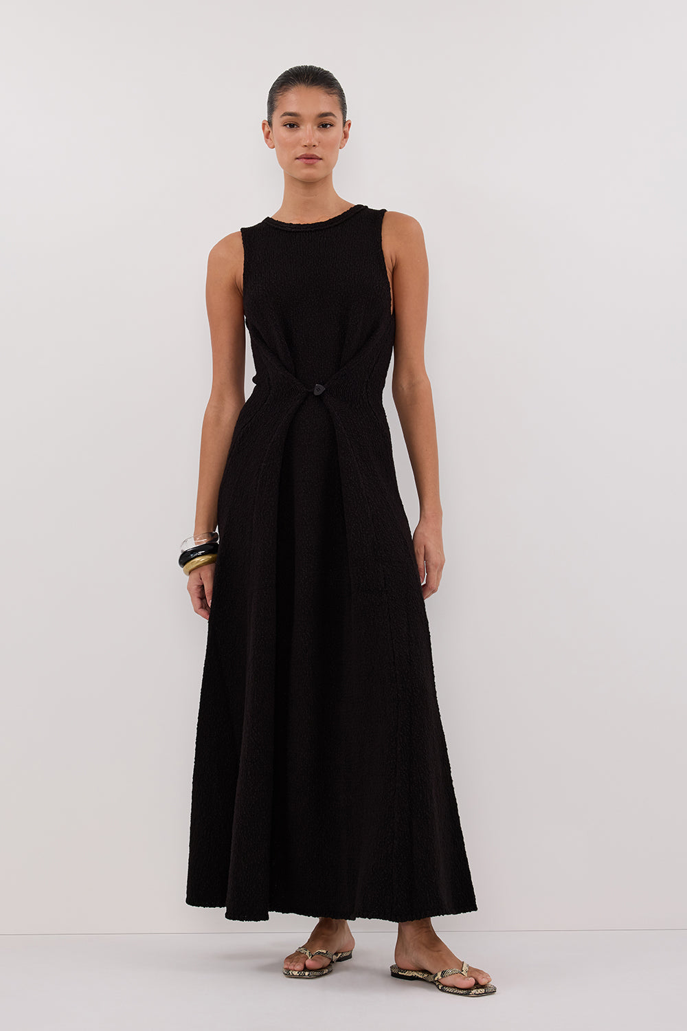 SUE BLACK KNIT MAXI DRESS – DISSH