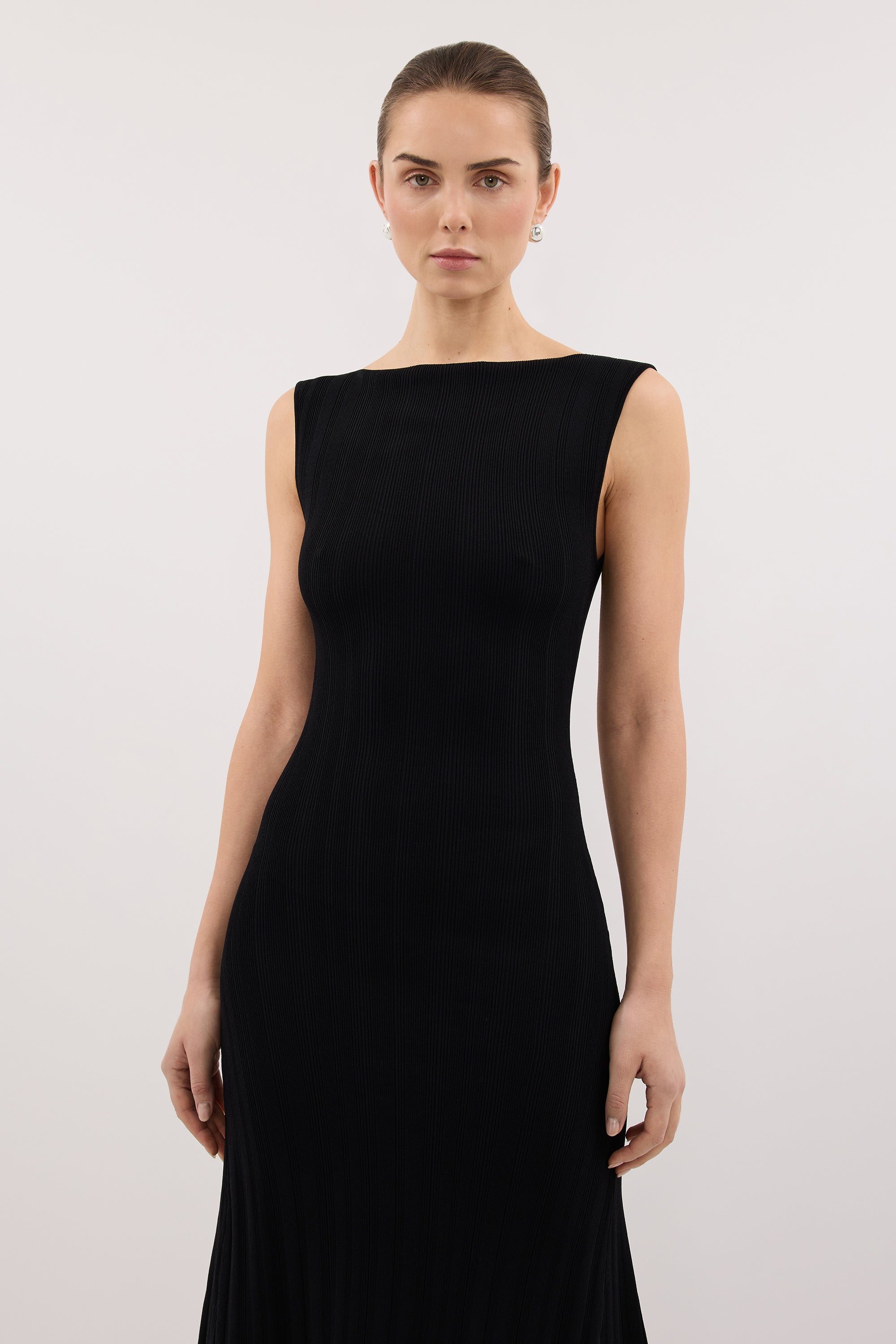 DOVE BLACK SLEEVELESS RIBBED KNIT MAXI DRESS