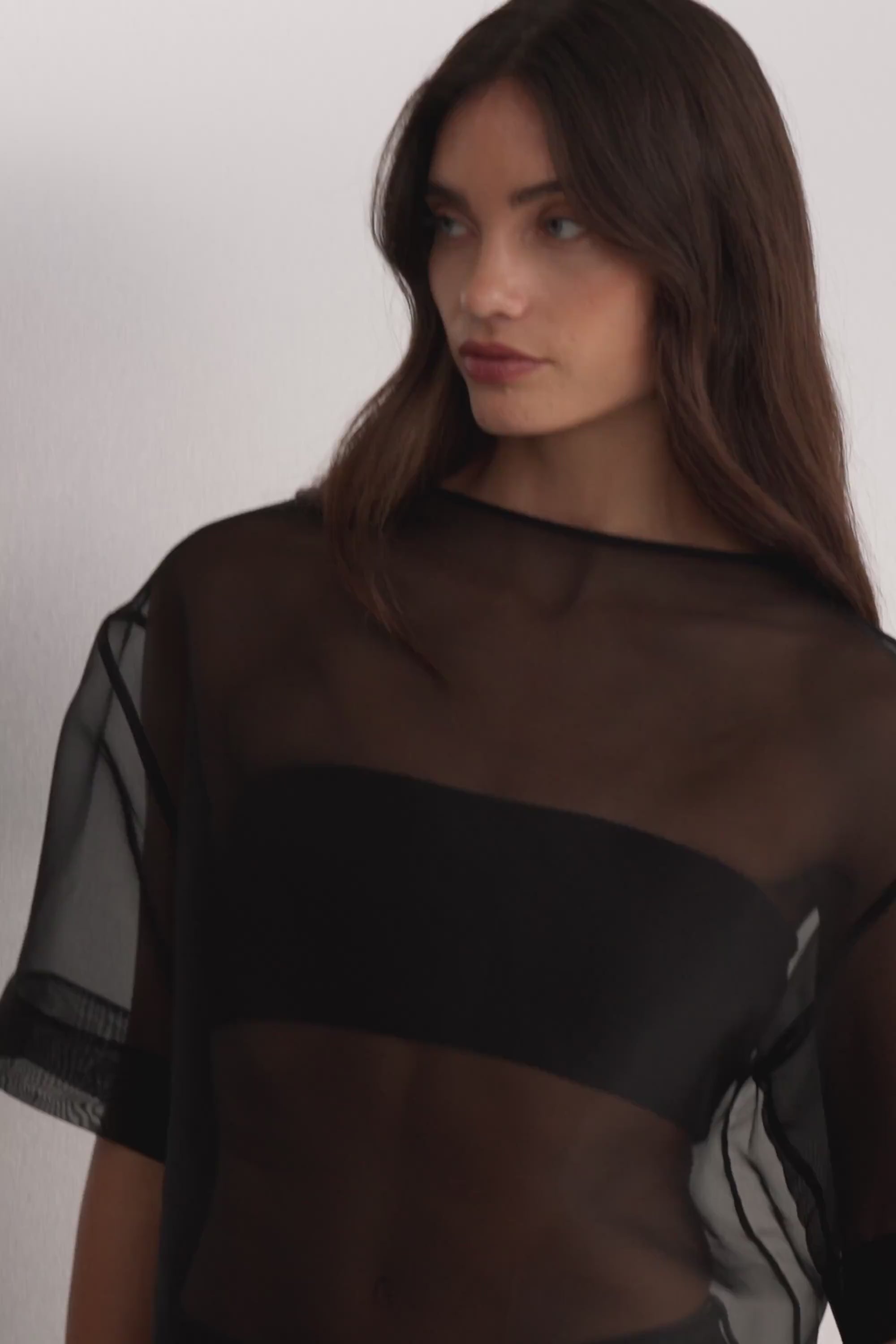 SIAN BLACK ORGANZA TEE – DISSH