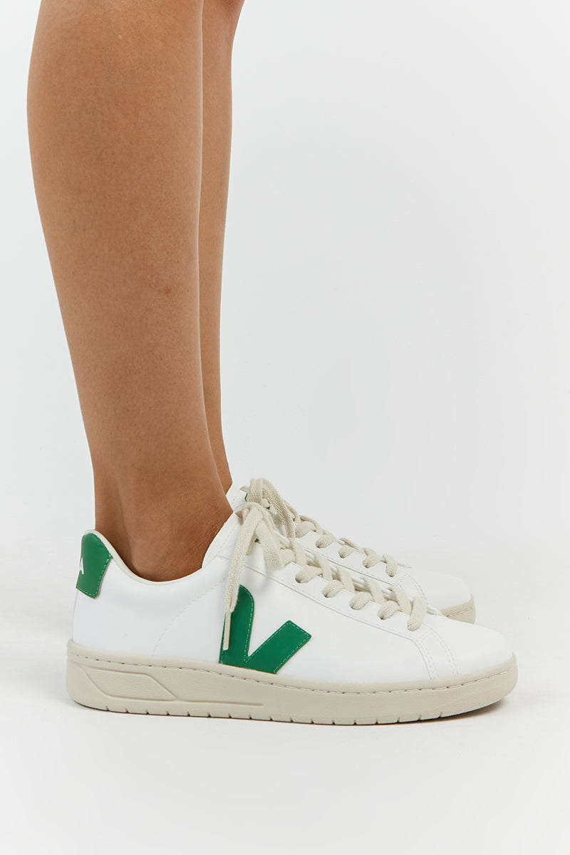 Veja white sale emeraude